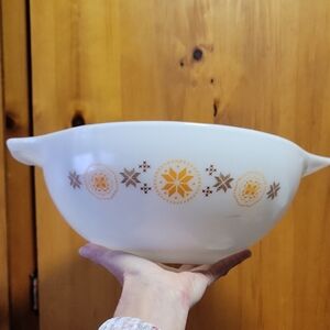 Pyrex~ Town & Country Mixing Bowl #404